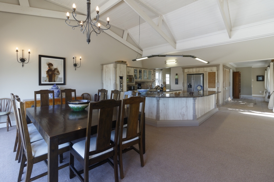 6 Bedroom Property for Sale in Royal Alfred Marina Eastern Cape